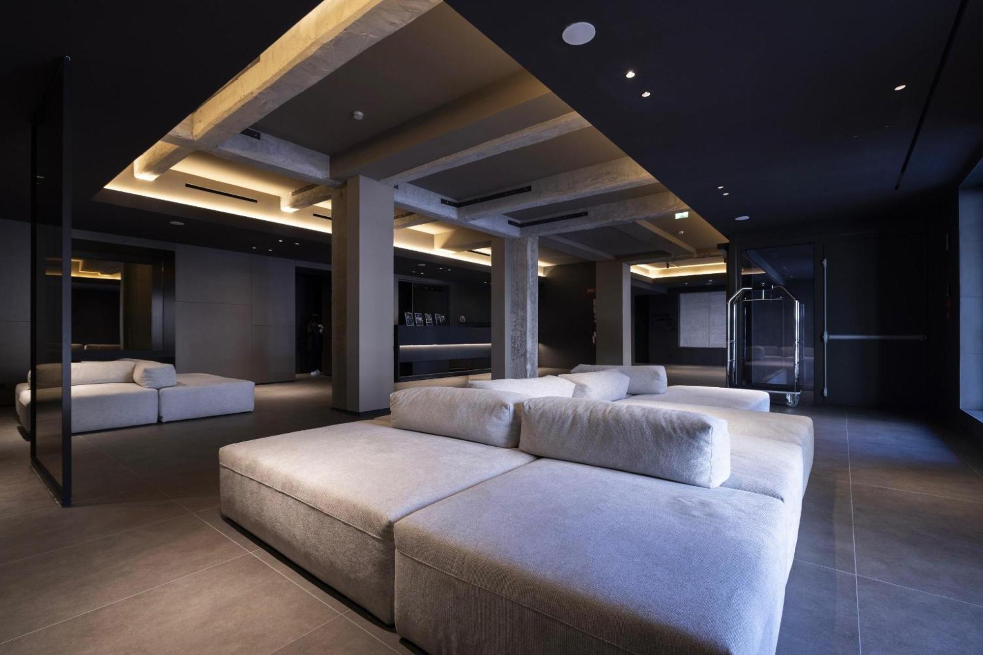 Joy 124 Hotel Milano Bagian luar foto
